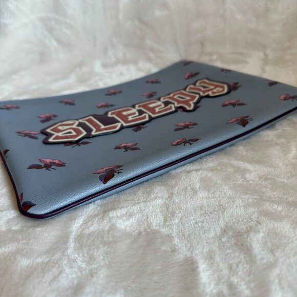 NWT! Coach F73272 Disney Snow White Sleepy Blue Leather Pink Large Wristlet Bag - Picture 4 of 9